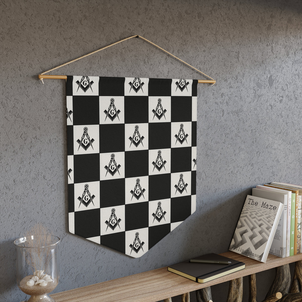 Master Mason Blue Lodge Pennant - S & C with G on Checkered Pattern - Bricks Masons