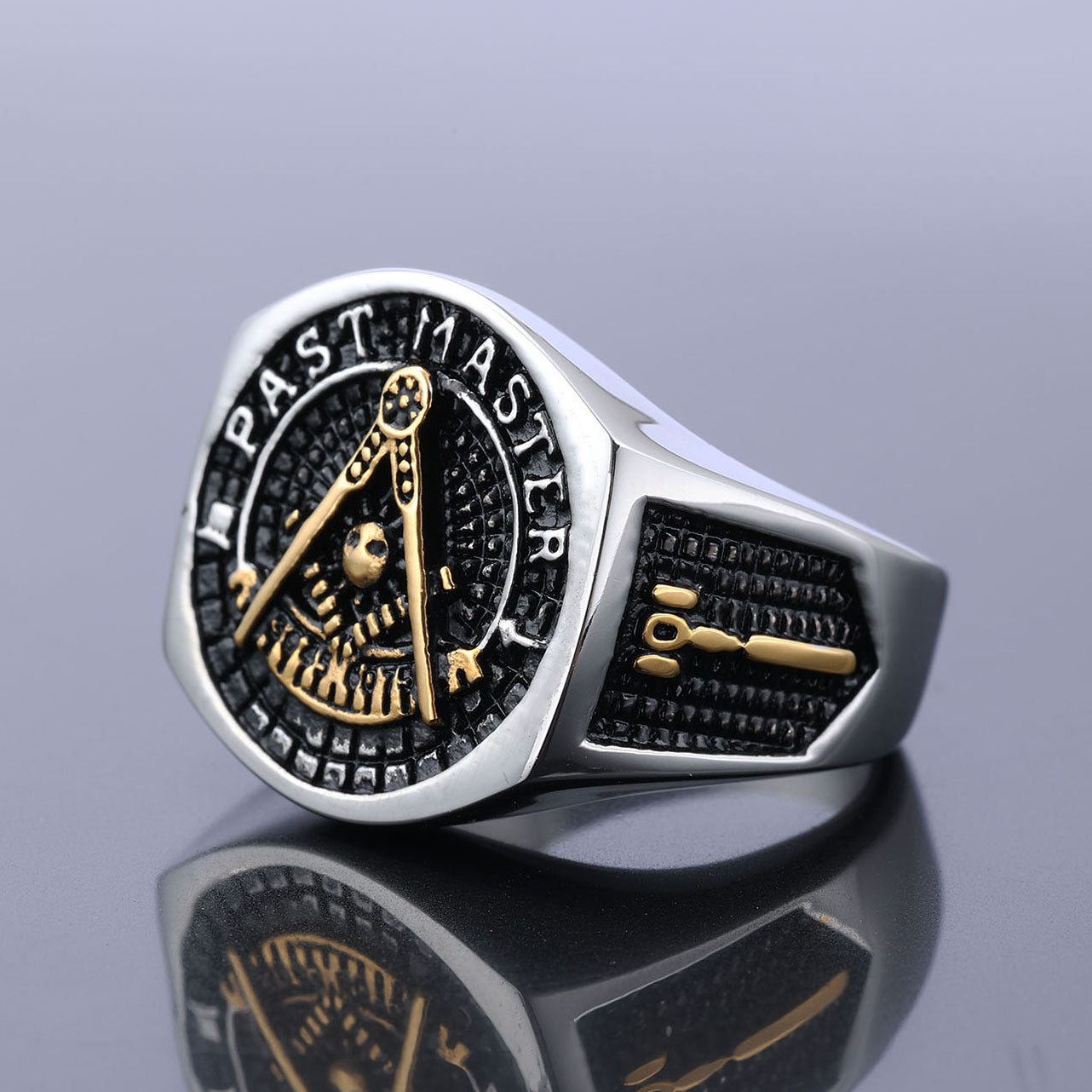 Past Master Blue Lodge Ring - Gold & Silver Stainless Steel - Bricks Masons