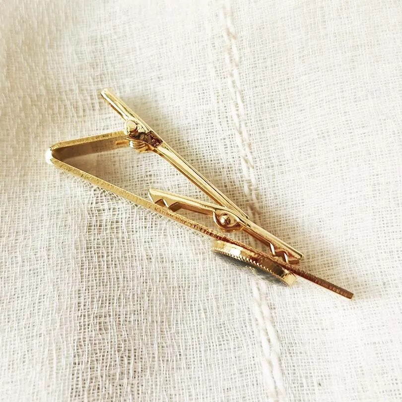 Master Mason Blue Lodge Tie Clip - Gold Bar With Black - Bricks Masons