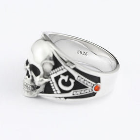 Master Mason Blue Lodge Ring - Square & Compasses G with Antique Skull