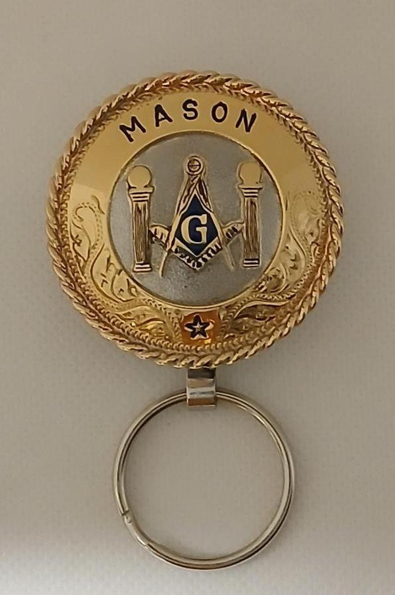 Master Mason Blue Lodge Keychain - Handcrafted Square & Compass G with Double Columns - Bricks Masons