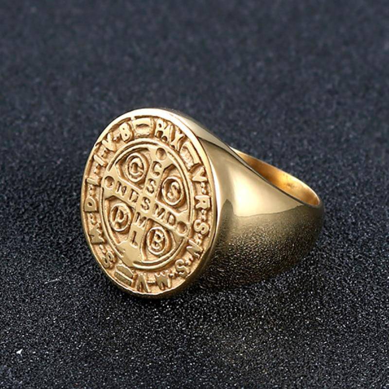 Knights Templar Ring - Saint Benedict Medal - Bricks Masons