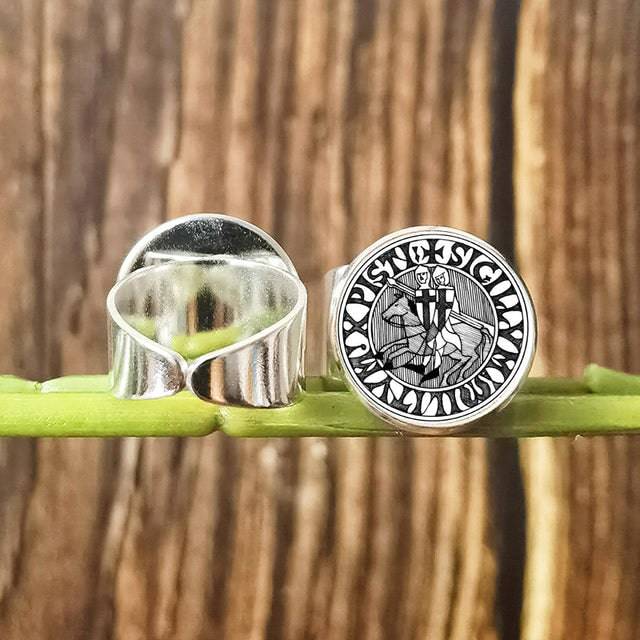 Knights Templar Ring - Vintage with Red Cross Crusader (Multiple variants) - Bricks Masons