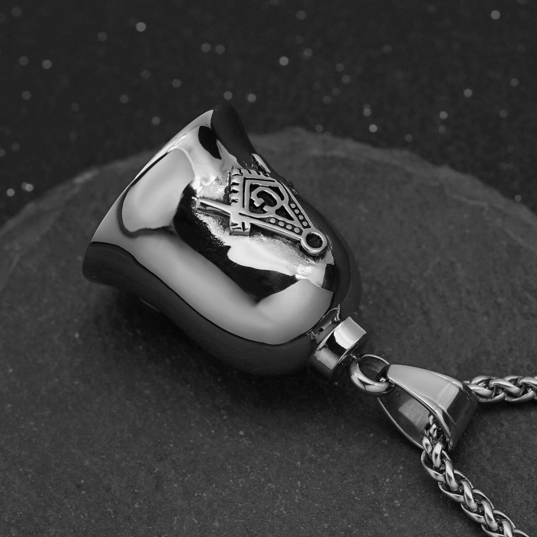 Master Mason Blue Lodge Pendant - Square & Compass G Bell - Bricks Masons