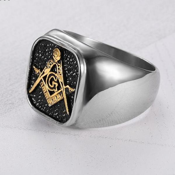 Master Mason Blue Lodge Ring - Classic Compass & Square - Bricks Masons