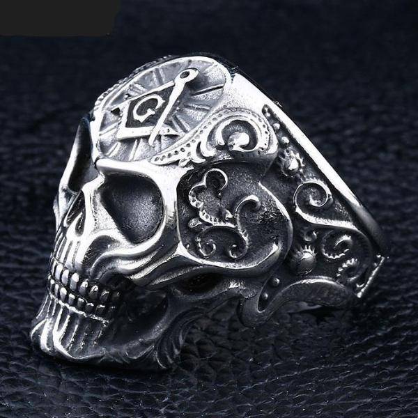 Master Mason Blue Lodge Ring - Gothic Skull Motif Silver - Bricks Masons