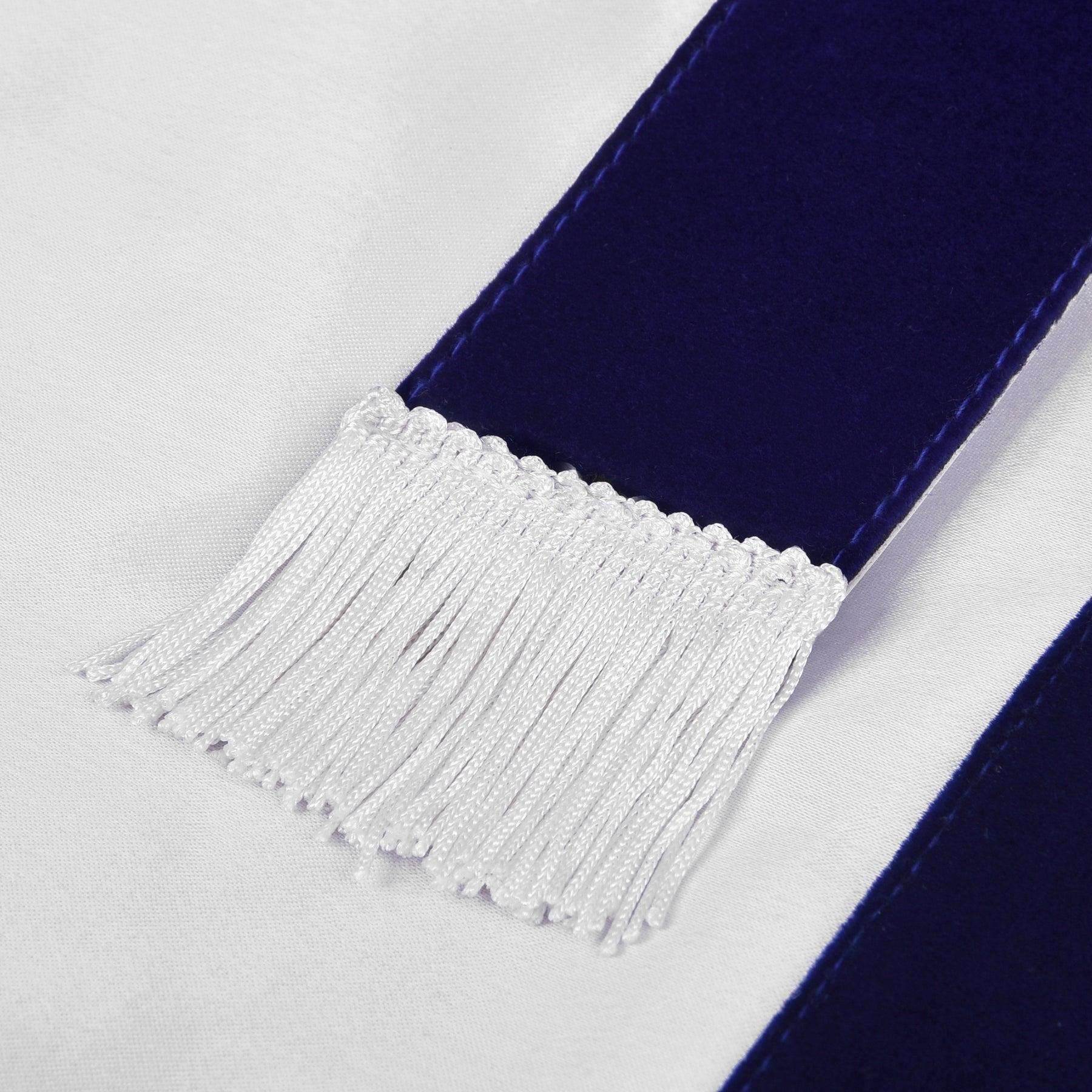 Worshipful Blue Lodge Officer Apron - Royal Blue with Wreath - Bricks Masons